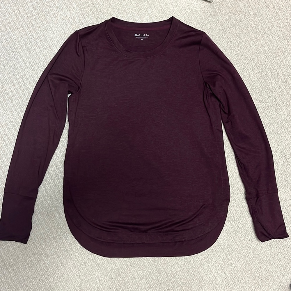 Athleta CYA Burgundy top Sz M